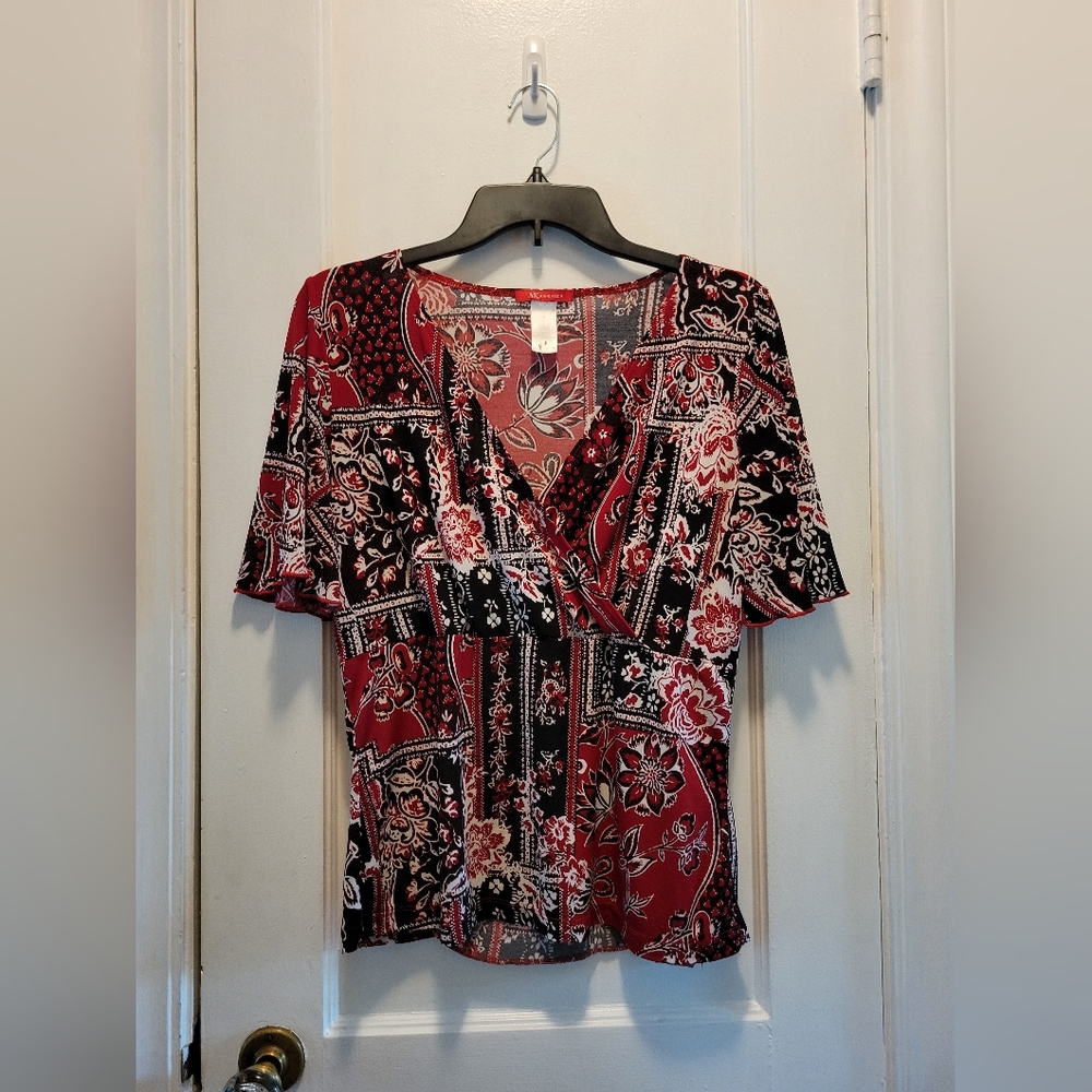 Anne Klein Red And Black Y2K Top Women's Size M